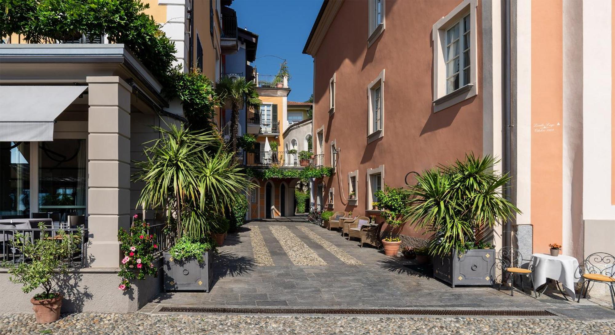 Residenza Dei Fiori Aparthotel Cannero Riviera Buitenkant foto