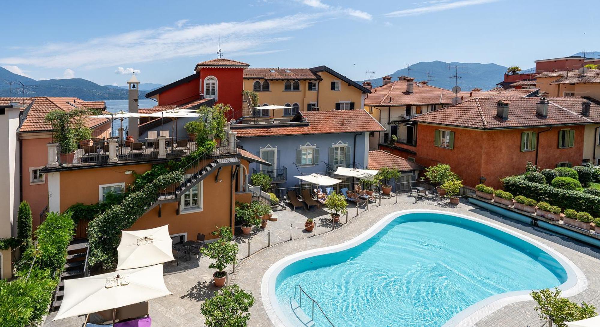 Residenza Dei Fiori Aparthotel Cannero Riviera Buitenkant foto