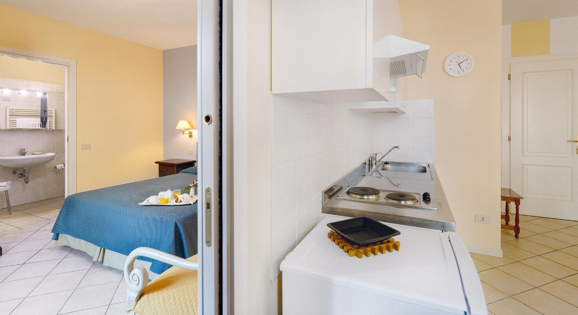 Residenza Dei Fiori Aparthotel Cannero Riviera Buitenkant foto
