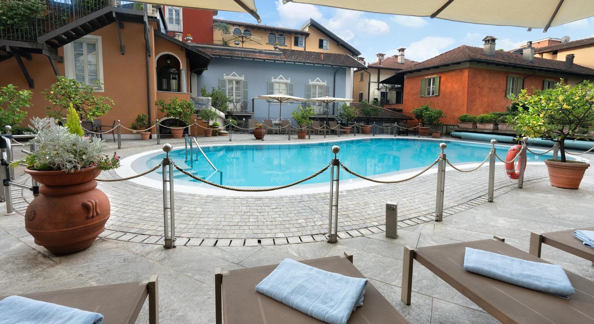 Residenza Dei Fiori Aparthotel Cannero Riviera Buitenkant foto